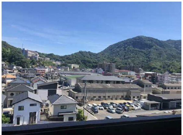 呉市広白石、マンションの画像です