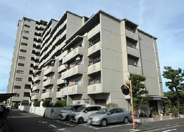 広島市中区江波南、マンションの外観画像です