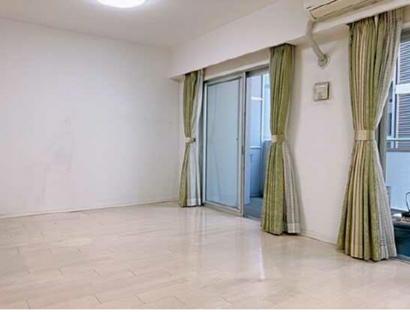 広島市中区十日市町、マンションの居間画像です