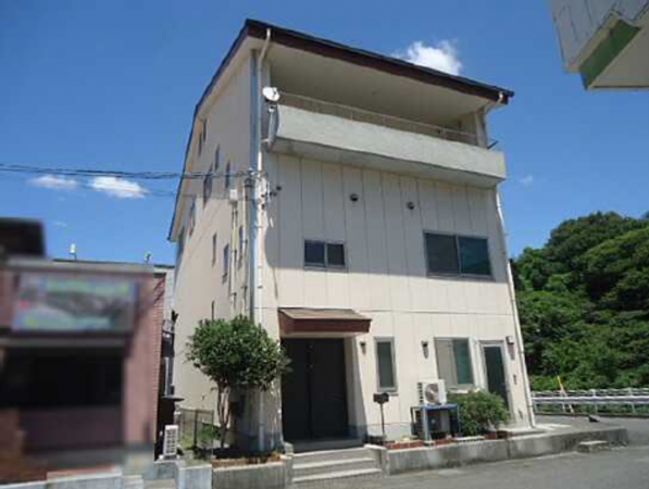 呉市焼山此原町、収益物件/店舗付住宅の外観画像です