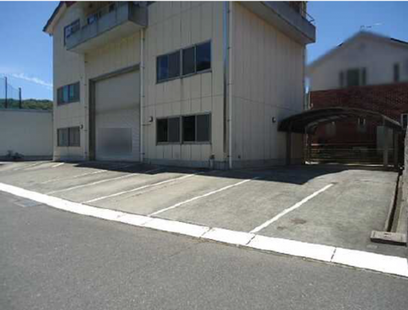 呉市焼山此原町、収益物件/店舗付住宅の外観画像です