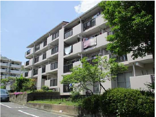 広島市西区鈴が峰町、マンションの外観画像です