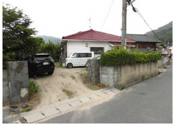 呉市安浦町内海北、中古一戸建ての外観画像です