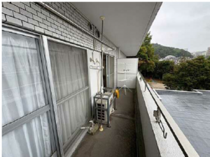 広島市東区牛田旭、マンションのバルコニー画像です