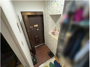 広島市東区牛田旭、マンションの玄関画像です