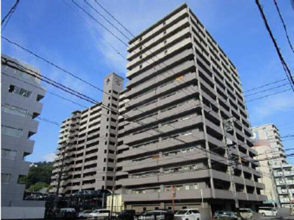 広島市東区光町、マンションの外観画像です