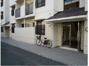 広島市南区西旭町、マンションの画像です