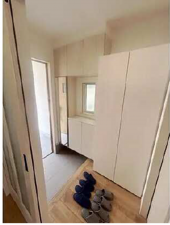 広島市西区井口台、新築一戸建ての玄関画像です