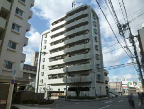 広島市西区三篠町、マンションの外観画像です