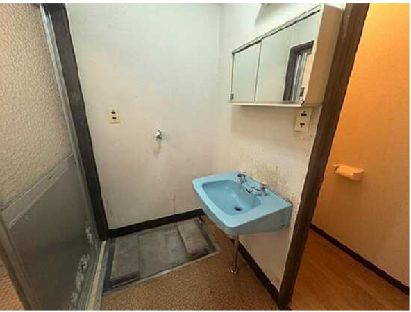 広島市東区牛田新町、マンションの洗面画像です