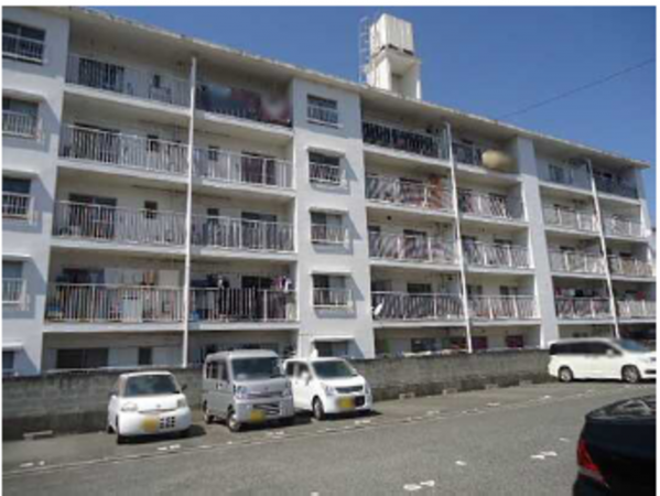 呉市焼山中央、収益物件/マンションの外観画像です