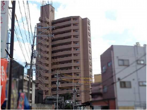 呉市東片山町、マンションの外観画像です