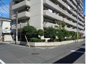 呉市広本町、マンションの画像です