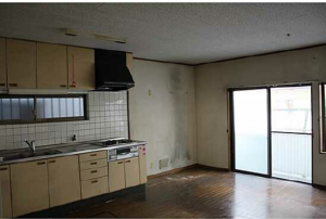 広島市南区仁保新町、中古一戸建てのキッチン画像です