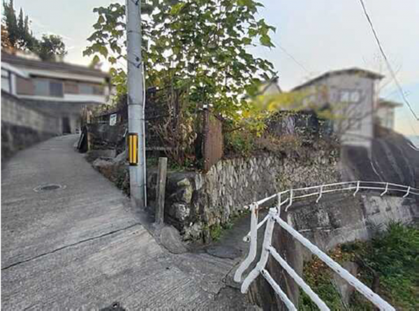 呉市室瀬町、土地の画像です