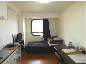 広島市中区十日市町、マンションの居間画像です