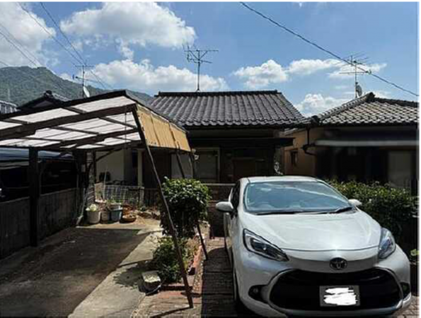 広島市東区温品、中古一戸建ての外観画像です