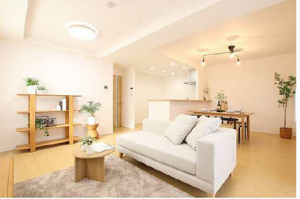 広島市西区庚午南、マンションの居間画像です