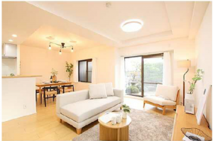 広島市西区庚午南、マンションの居間画像です