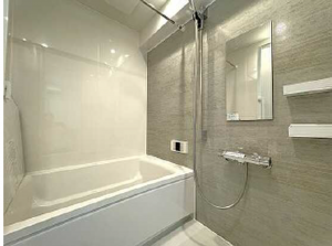 広島市中区舟入中町、マンションの風呂画像です