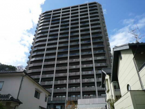 広島市南区段原、マンションの外観画像です