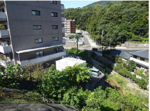 広島市東区上温品、マンションの画像です