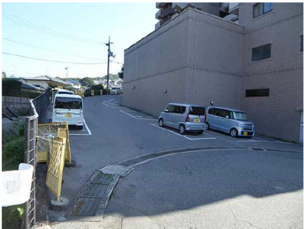 広島市東区上温品、マンションの画像です