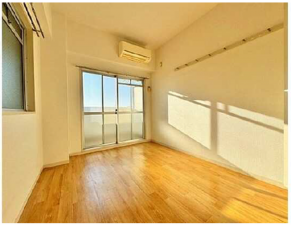 広島市南区皆実町、マンションの居間画像です