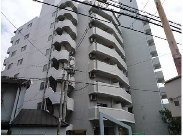 広島市南区皆実町、マンションの外観画像です