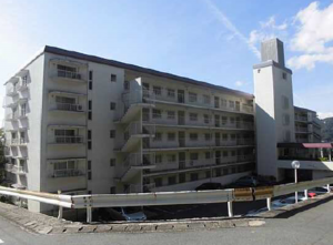 広島市西区己斐東、マンションの外観画像です