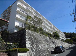 広島市西区己斐東、マンションの外観画像です