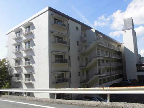 広島市西区己斐東、マンションの外観画像です