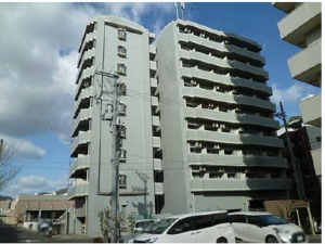 広島市西区三篠町、マンションの外観画像です