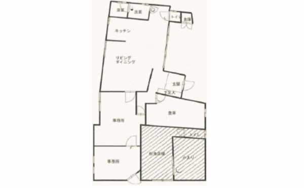 呉市広本町、収益物件/店舗事務所の間取り画像です