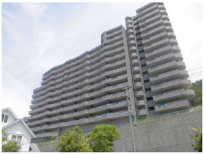 広島市西区井口台、マンションの外観画像です