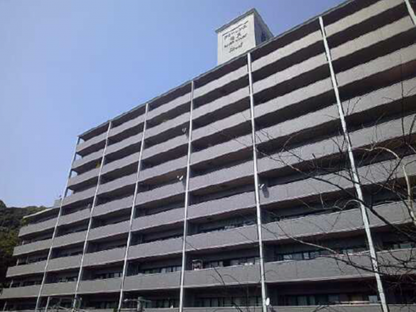 広島市西区竜王町、マンションの外観画像です