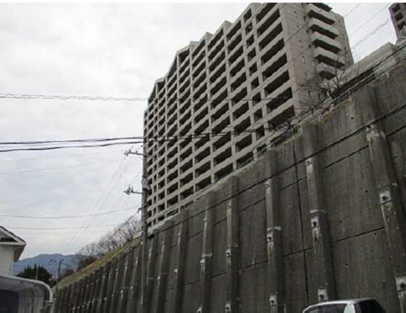 広島市西区井口台、マンションの外観画像です