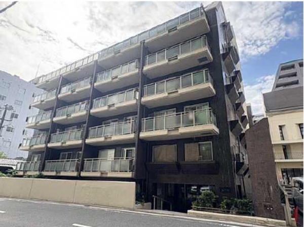 広島市中区上幟町、マンションの外観画像です