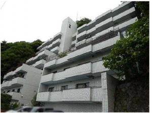 広島市東区二葉の里、マンションの外観画像です