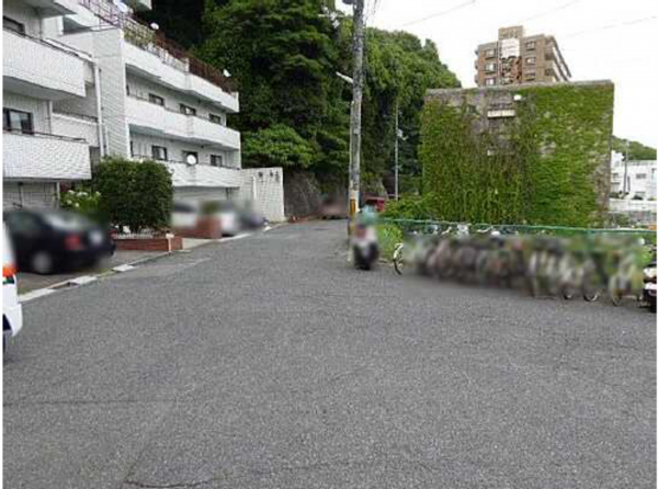 広島市東区二葉の里、マンションの画像です