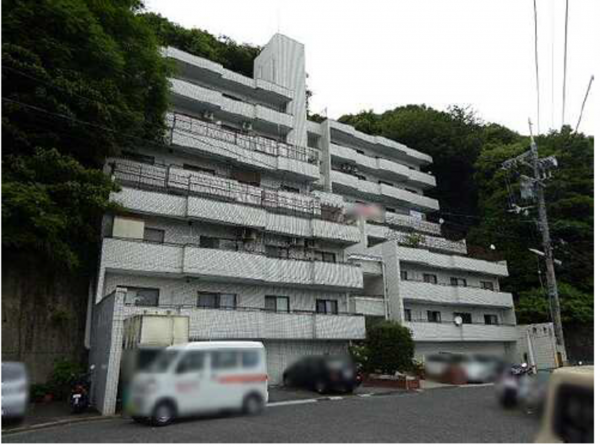 広島市東区二葉の里、マンションの外観画像です