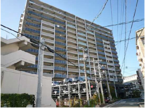 広島市南区皆実町、マンションの外観画像です