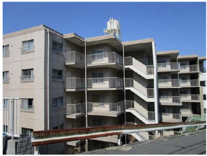 広島市東区牛田新町、マンションの外観画像です