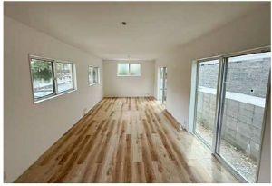 広島市東区上温品、新築一戸建ての居間画像です