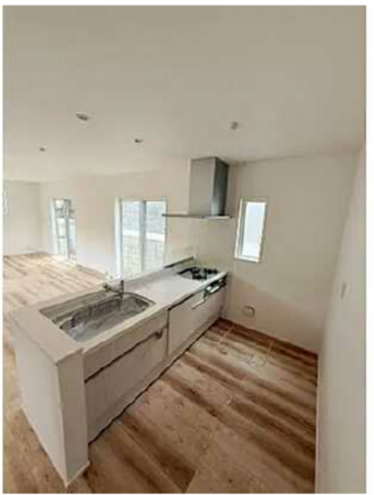 広島市東区上温品、新築一戸建てのキッチン画像です