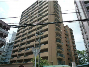 広島市南区大須賀町、マンションの外観画像です