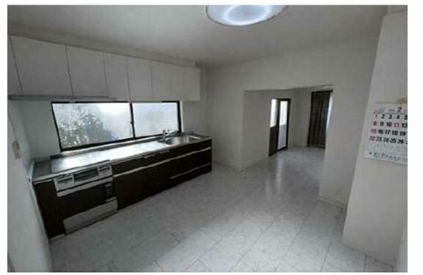 広島市東区牛田東、中古一戸建てのキッチン画像です