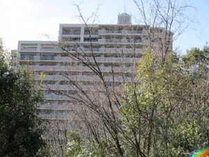 広島市東区牛田早稲田、マンションの外観画像です