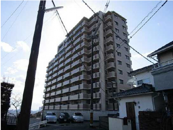 広島市東区牛田早稲田、マンションの外観画像です