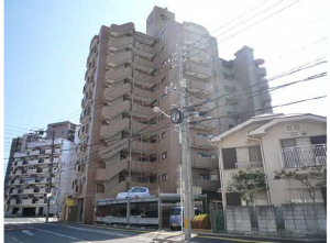 広島市南区出汐、マンションの外観画像です